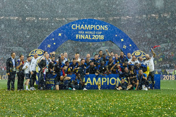 主教练滕哈 主教练滕哈